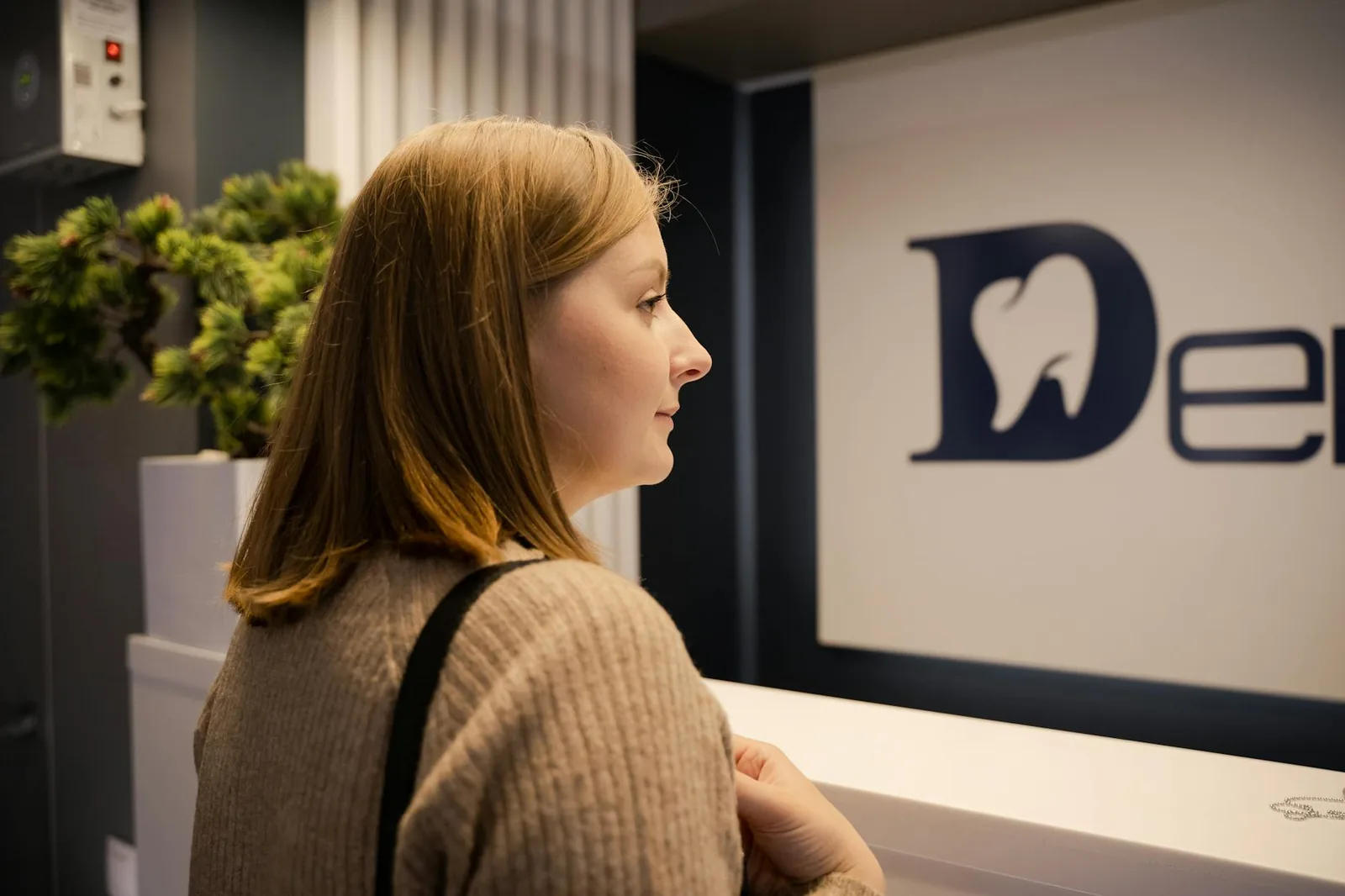 Hammaslääkärin vastaanotto ja ajanvaraustilanne klinikalla